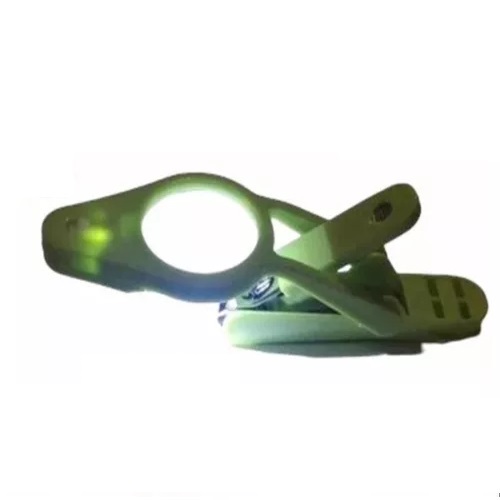 Cortauñas Pies Lupa y Luz LED 3